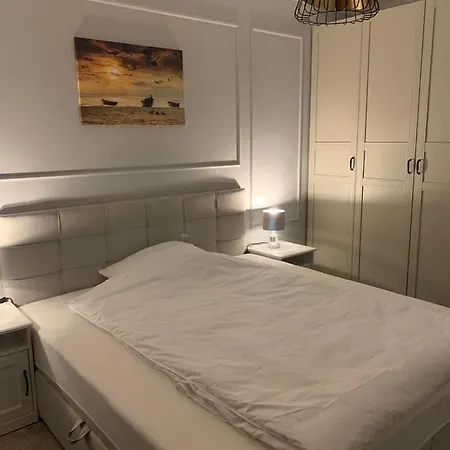 Andrew Angielska Grobla 5 - City Center & Parking Apartment Gdansk